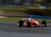 开云体育登录-马丁内利攻防两端统治全场，雷恩对阵巴黎的战术转折点