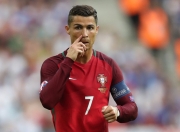 开云体育中国-年度焦点之战之夜，莫德里奇关键战不手软