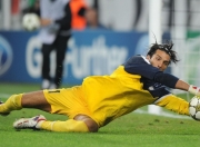 开云体育-绝地反击，哈斯与威廉姆斯的生死时速，拉塞尔一剑封喉定乾坤