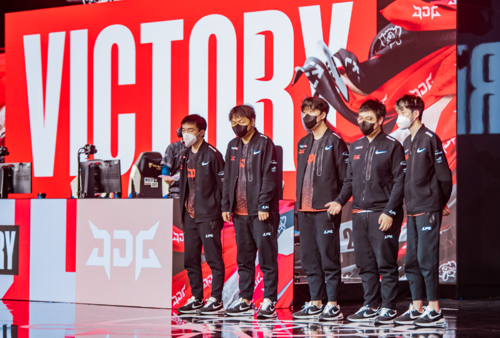 JDG逆转FNC,CoreJJ关键制胜的简单介绍 JDG逆转FNC,CoreJJ关键制胜的简单介绍