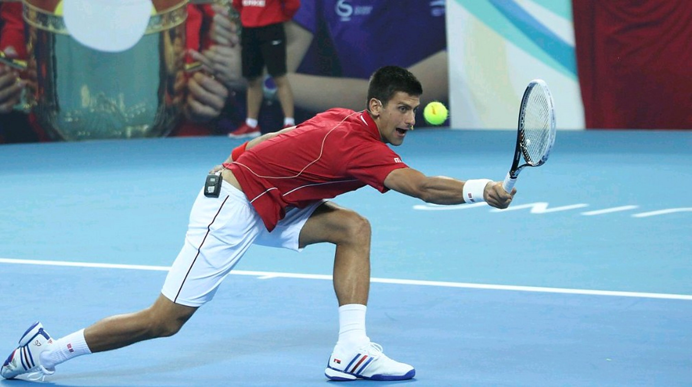 英国网球队绝杀意大利网球队，德约科维奇打破历史纪录的简单介绍