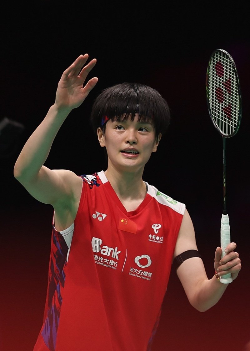 包含印尼羽毛球队完胜法国羽毛球队，辛杜惊艳世界的词条