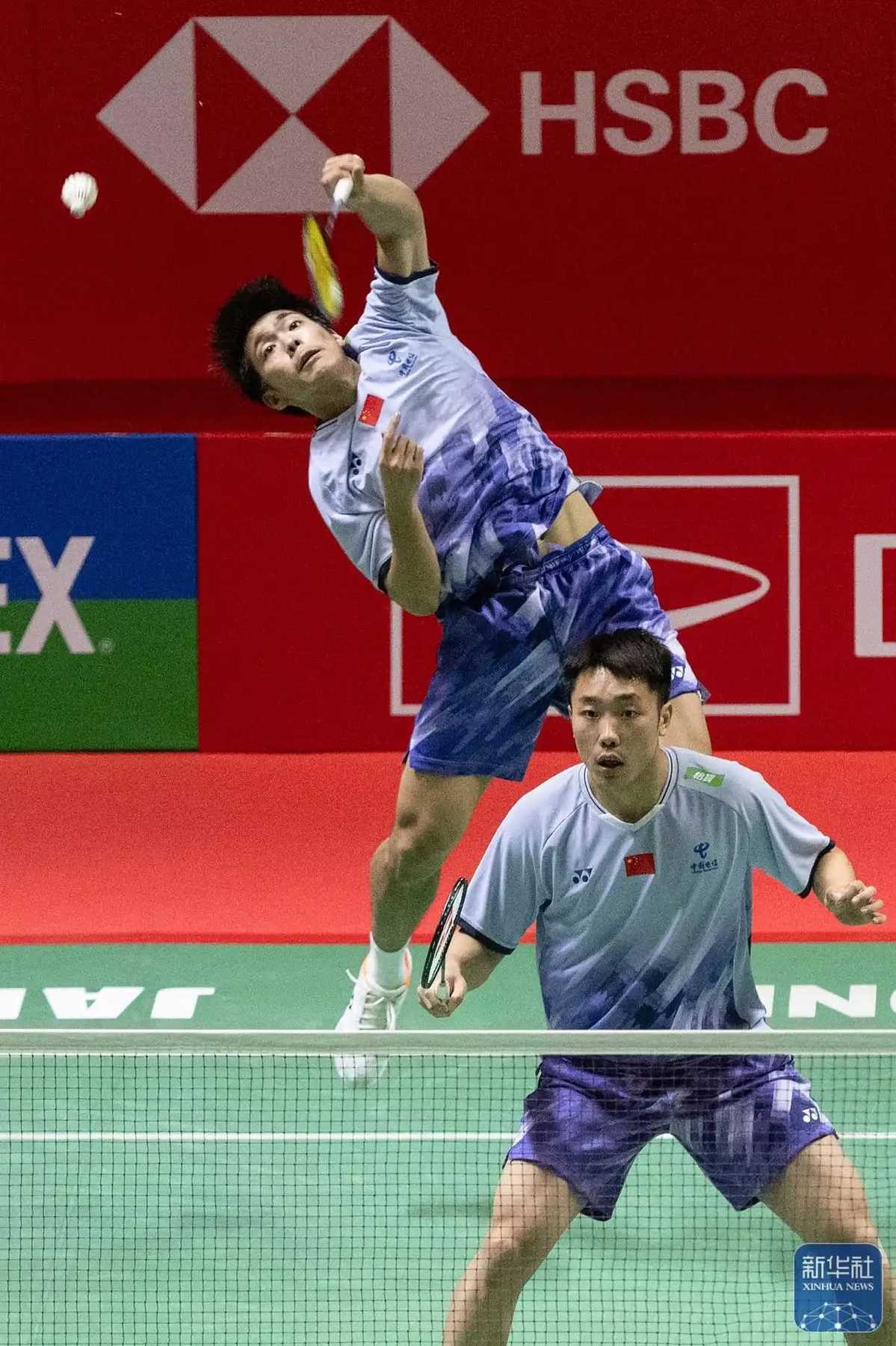 包含印尼羽毛球队完胜法国羽毛球队，辛杜惊艳世界的词条