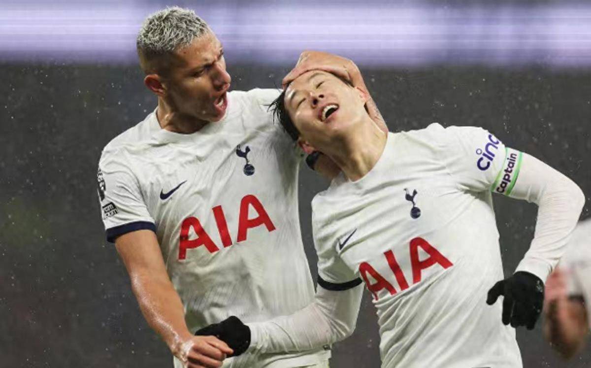 关于热刺vs卡迪夫城,热刺士气较高必定全力进攻!的信息 关于热刺vs卡迪夫城,热刺士气较高必定全力进攻!的信息