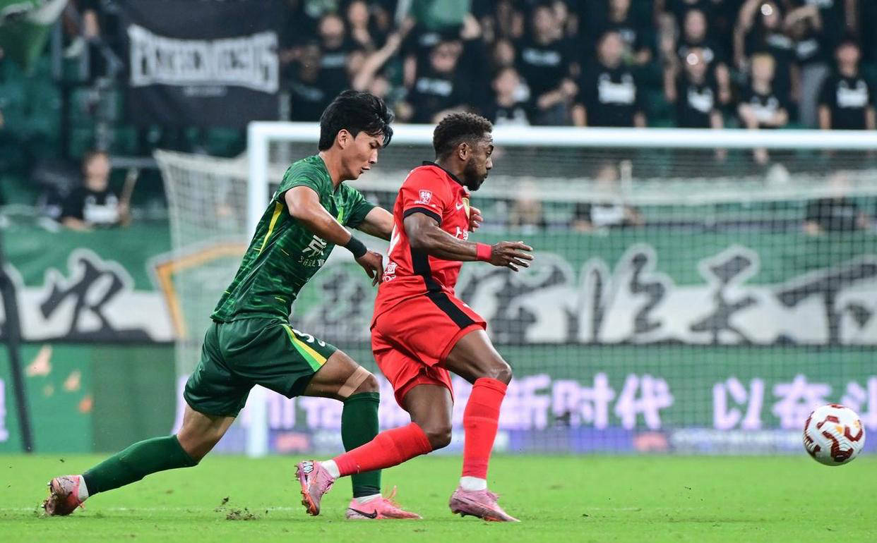 广州富力客场惜败北京国安，遭遇失利的简单介绍