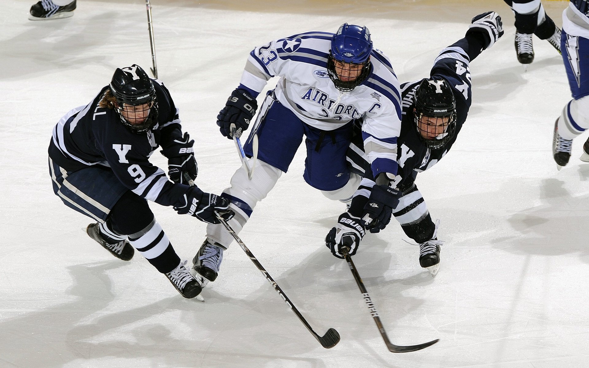 赛道与海岸的交汇，F1葡萄牙街道赛焦点战，为何尼斯成为幕后赢家？