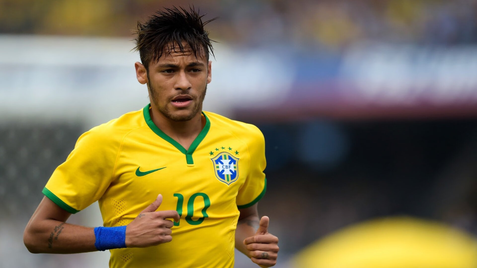 当三狮横扫战车，张继科式统治力在绿茵场的完美映射